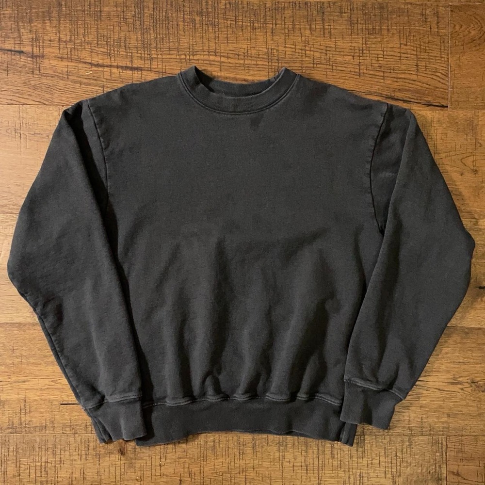 Sporty & Rich Crewneck Sweatshirt Womens XS Faded Black Minimal Oversized Blank